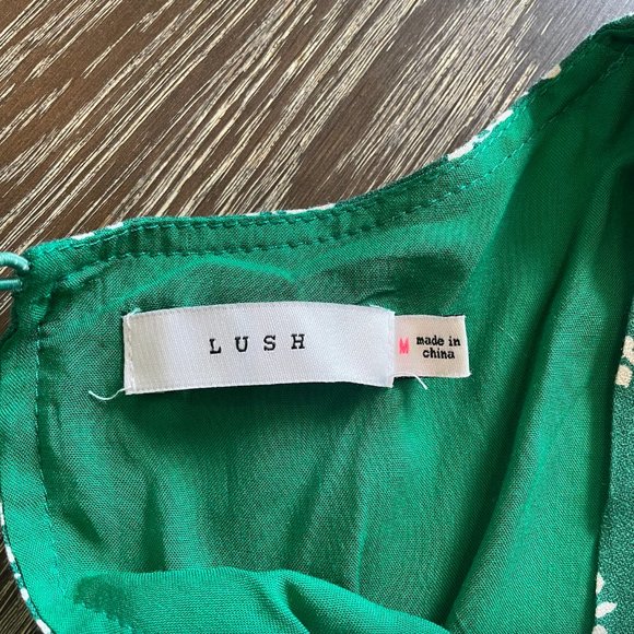 Lush Green Floral Printed Romper - M - Picture 9 of 9